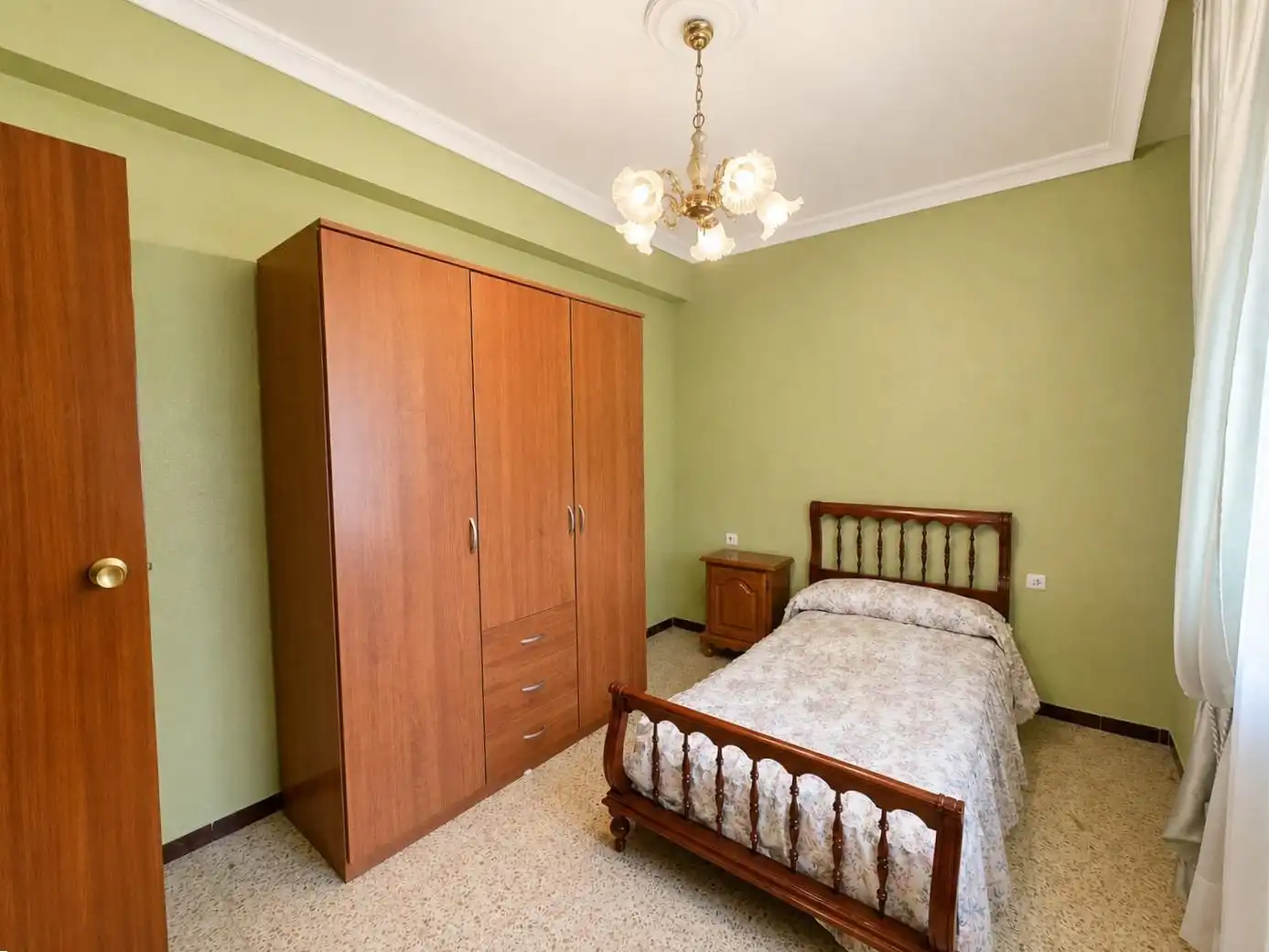 Habitación de Piso en venta en Hervás con Terraza y Balcón