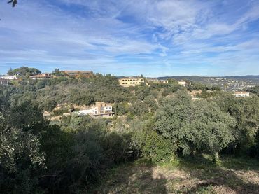 Wohnbaugrundstück zum Verkauf in Carrer Gavarres 1