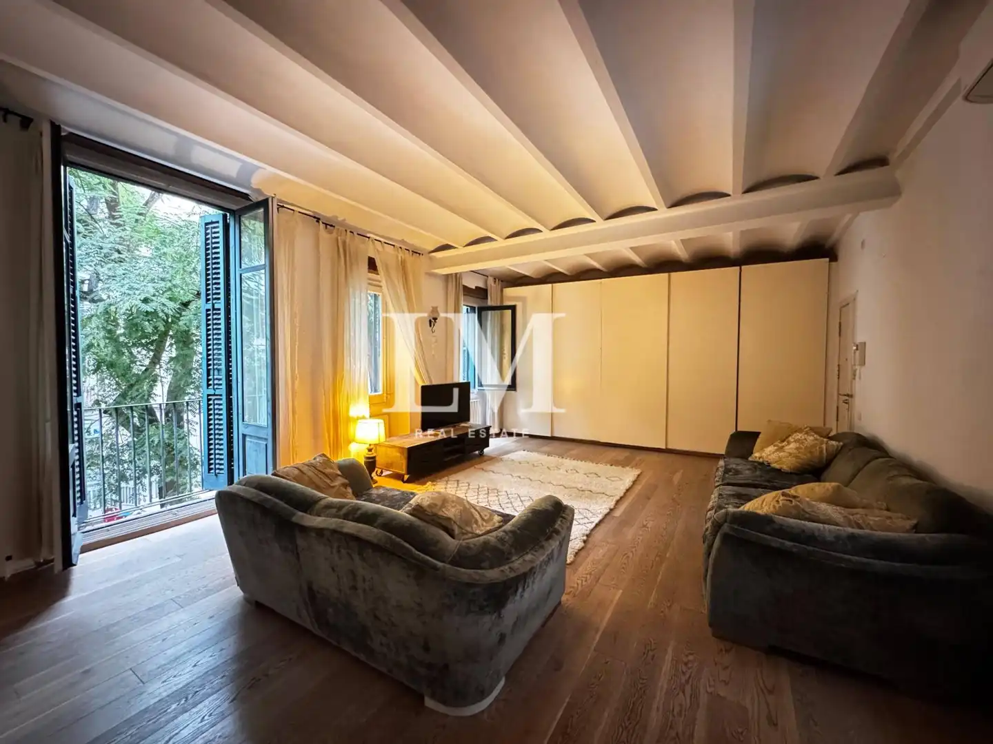 Living room of Apartments for rent in Ciutat Vella