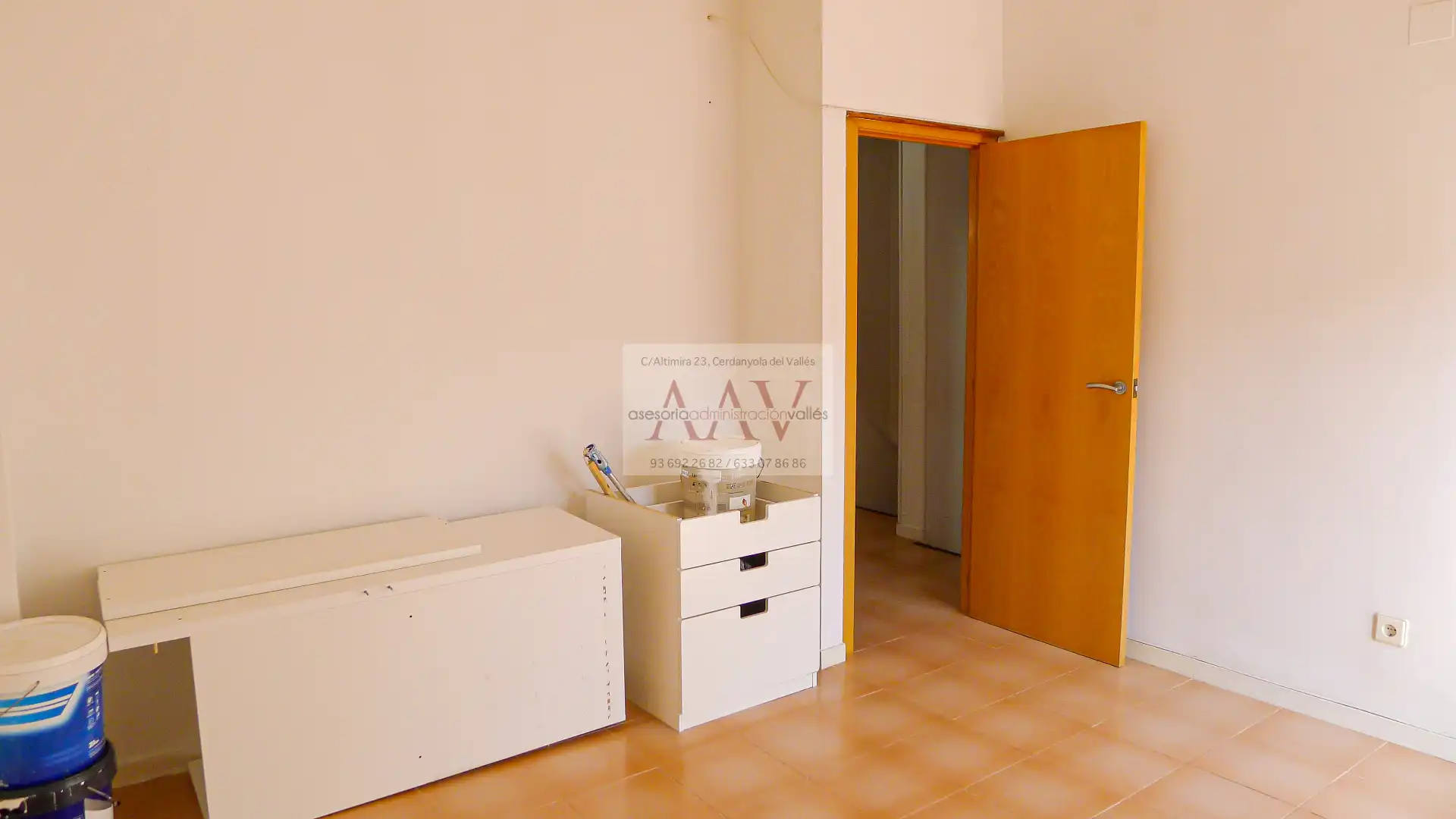 Maisonette zum Verkauf in Matadepera mit Klimaanlage, Heizung und Privatgarten