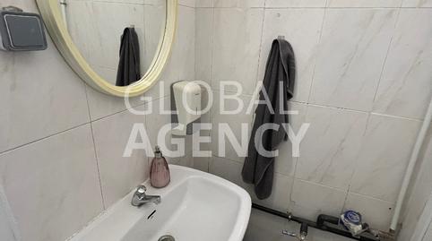 Photo 4 of Box room for sale in Pueblo Nuevo, Madrid