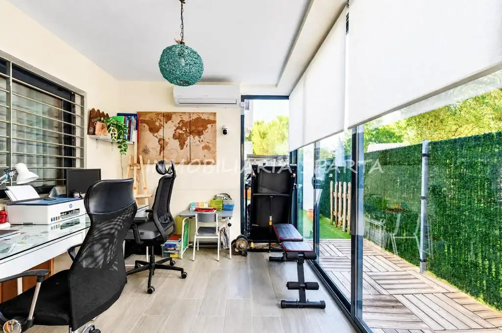 Wohnung mit Pool zum Verkauf in Calle Presidente Adolfo Suárez 1, imagen 40