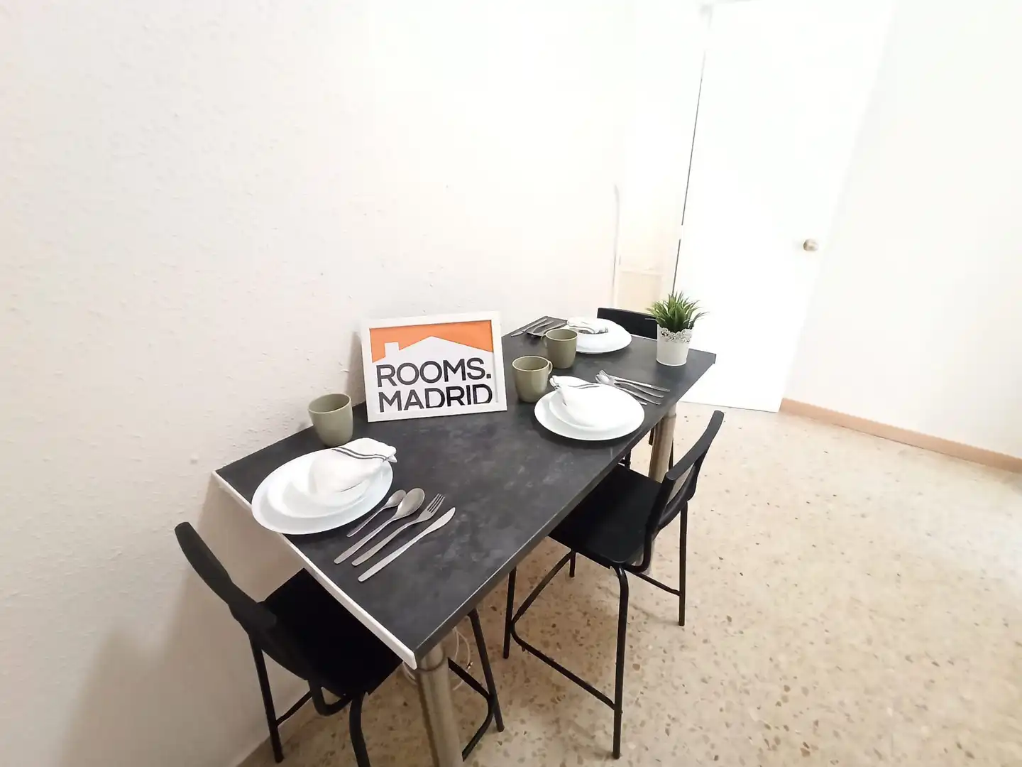 Habitació a Calle de Braille, 20, Tres Olivos - Valverde