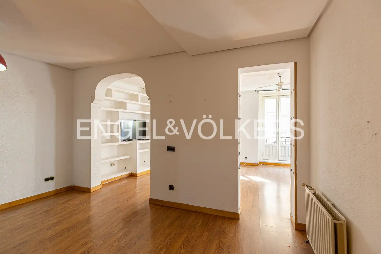 Flat for sale in Madrid  with Air Conditioner, Heating and Parquet flooring