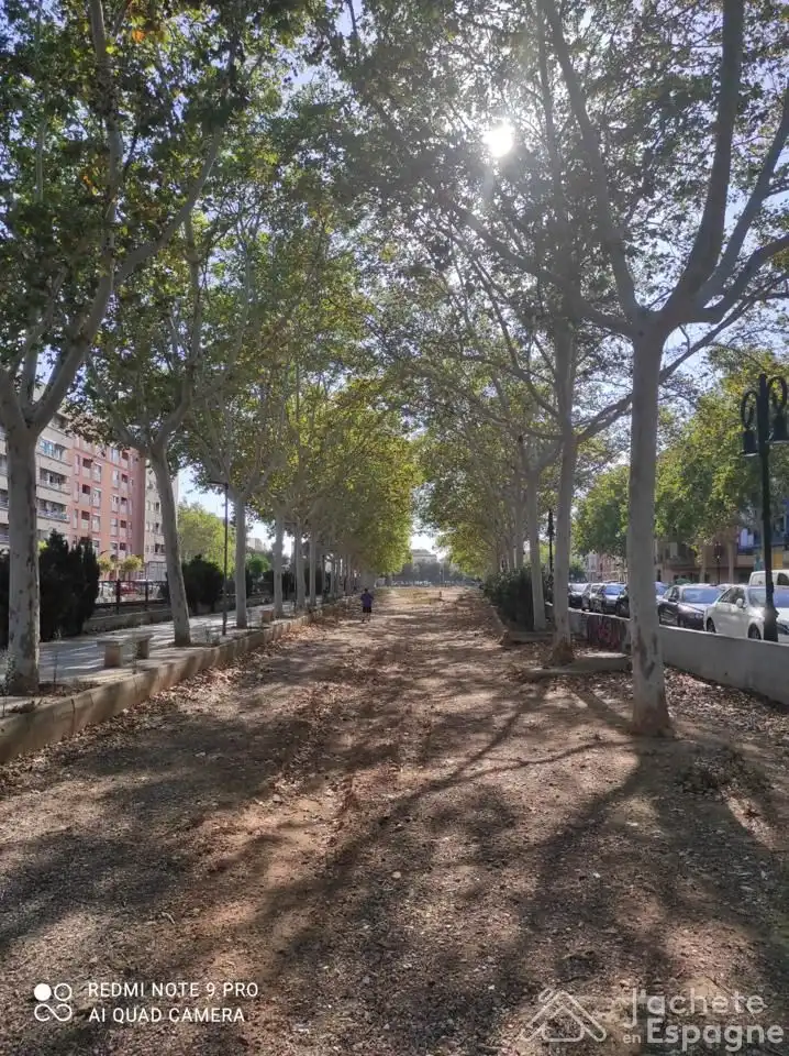 Vista exterior de Pis en venda en Aldaia