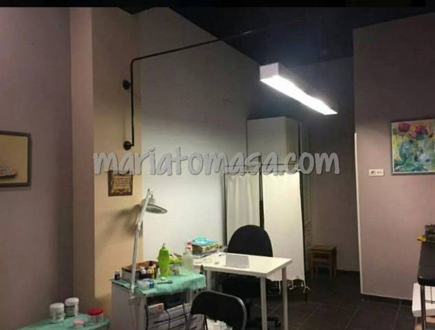 Local comercial en Alquiler en Anselma de Salces en Matiko - Ciudad Jardín