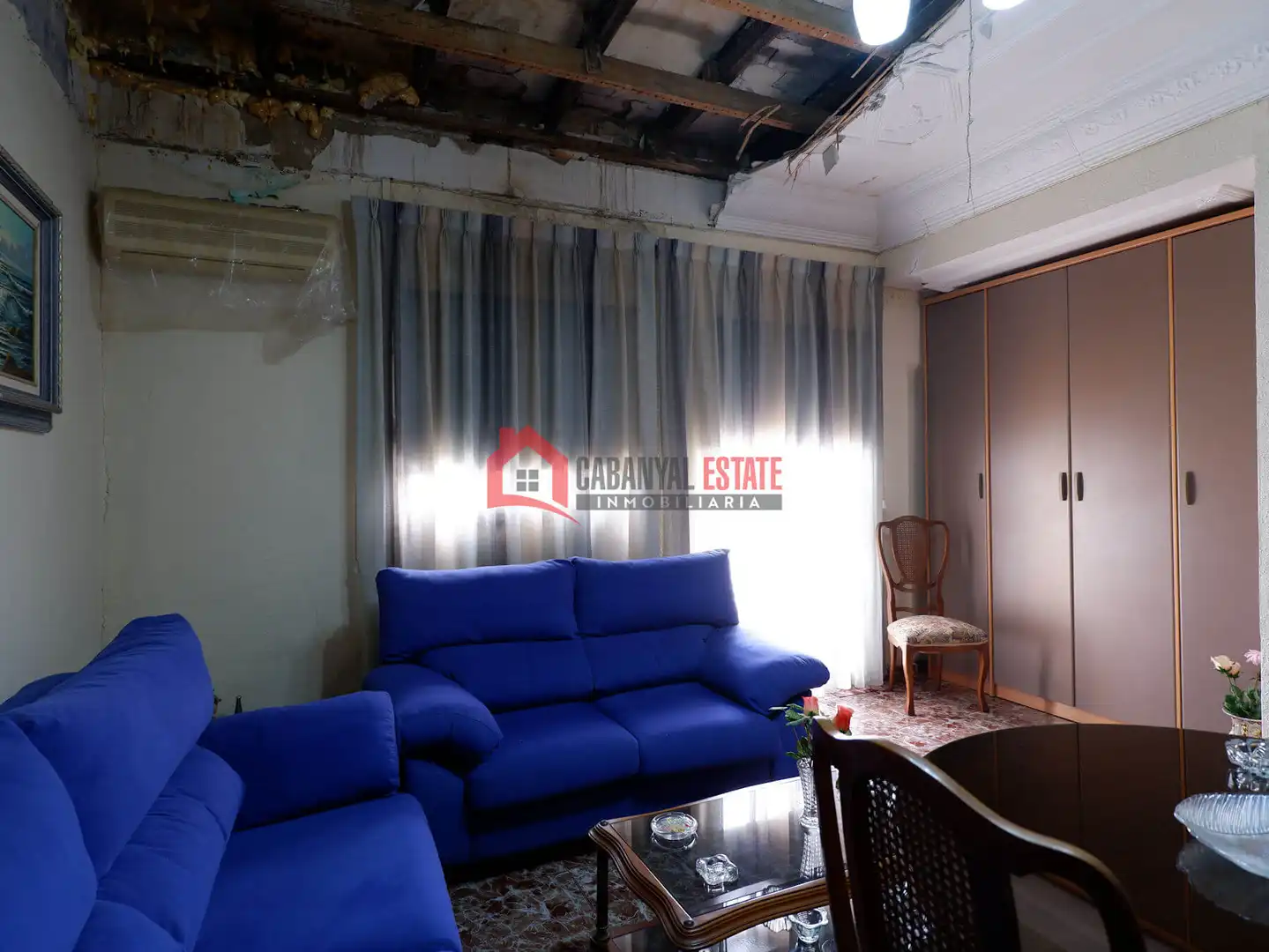 Sala d'estar de Casa adosada en venda en Valencia amb Aire condicionat, Terrassa i Balcó