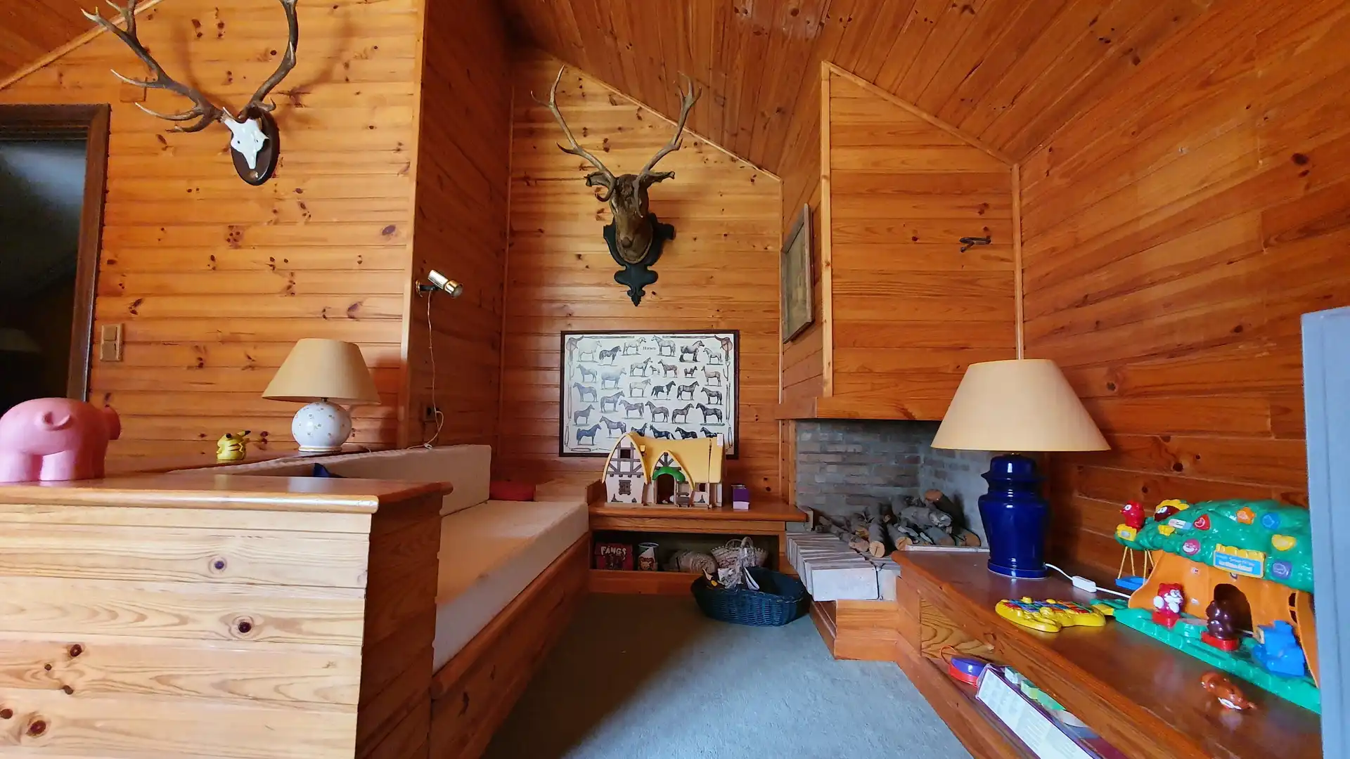 Sala d'estar de Casa o xalet en venda en Palencia amb Calefacció, Terrassa i Traster