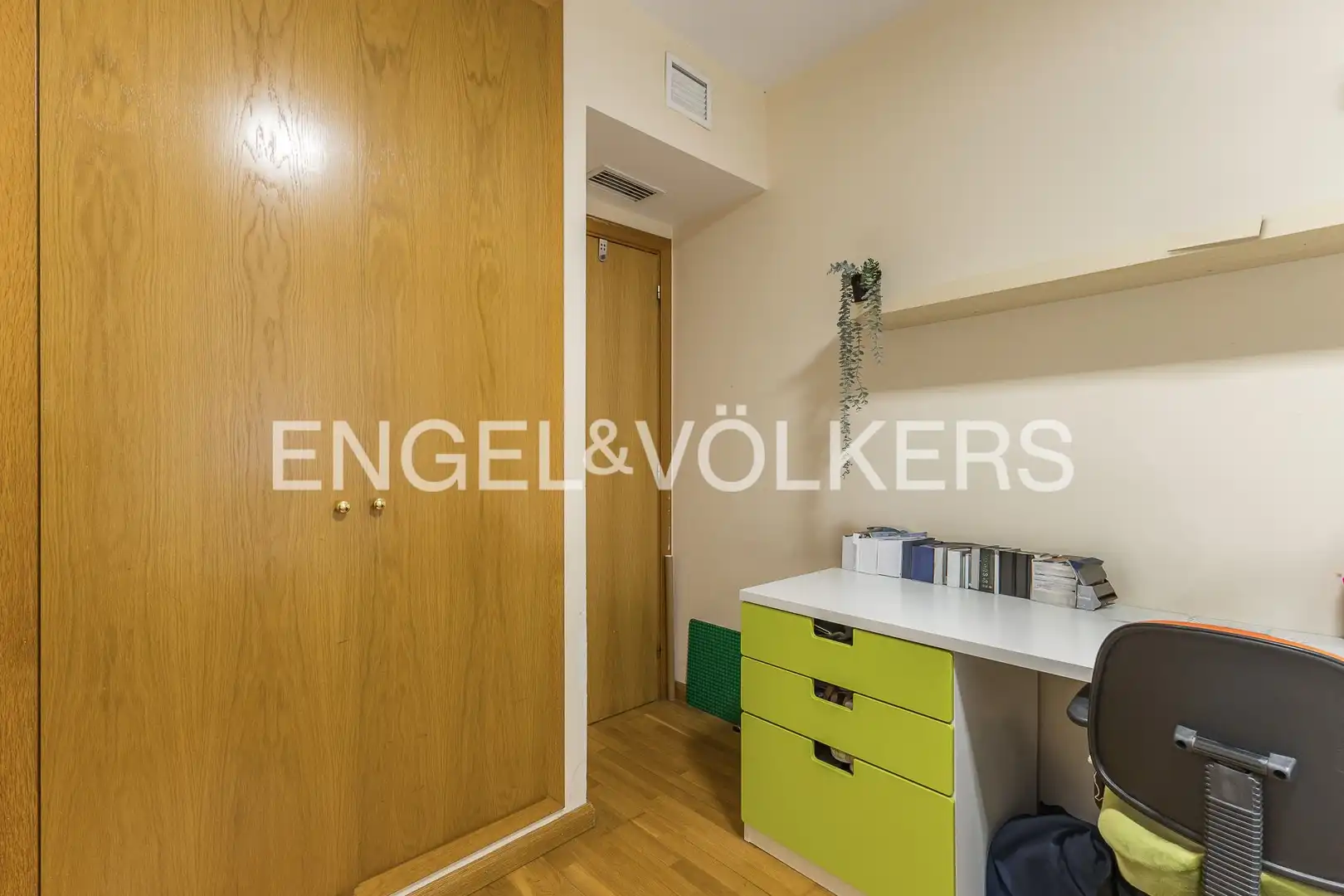 Pis en venda en Sant Just Desvern amb Aire condicionat, Calefacció i Parquet