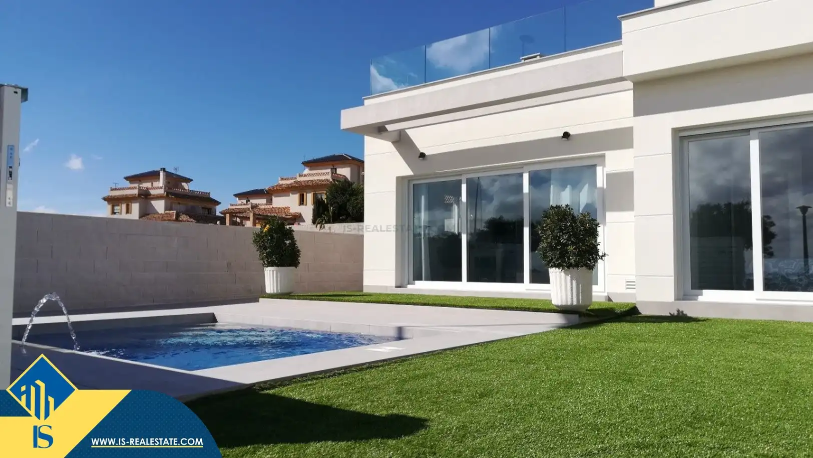 Villa mit Pool zum Verkauf in Los Montesinos