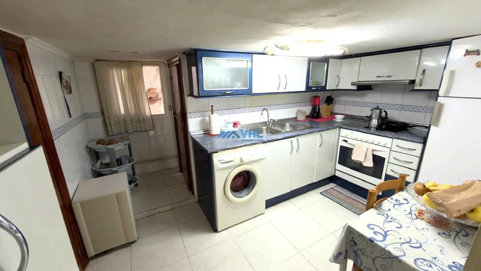 Cocina de Piso en venta en Castro-Urdiales con Calefacción, Trastero y Amueblado