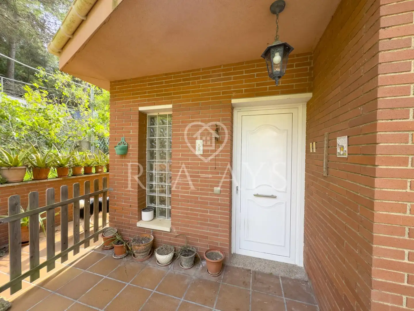 Jardín de Casa o chalet en venta en Vallirana con Aire acondicionado, Calefacción y Jardín privado