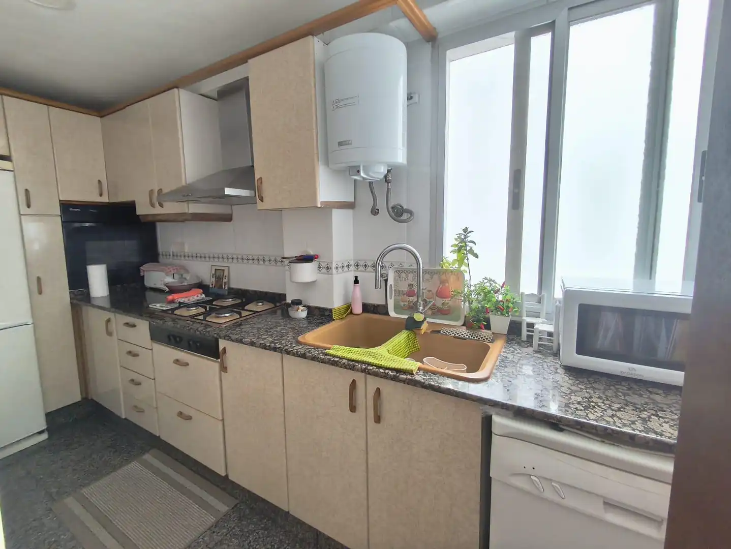 Kitchen of Flat for sale in Bonrepòs i Mirambell