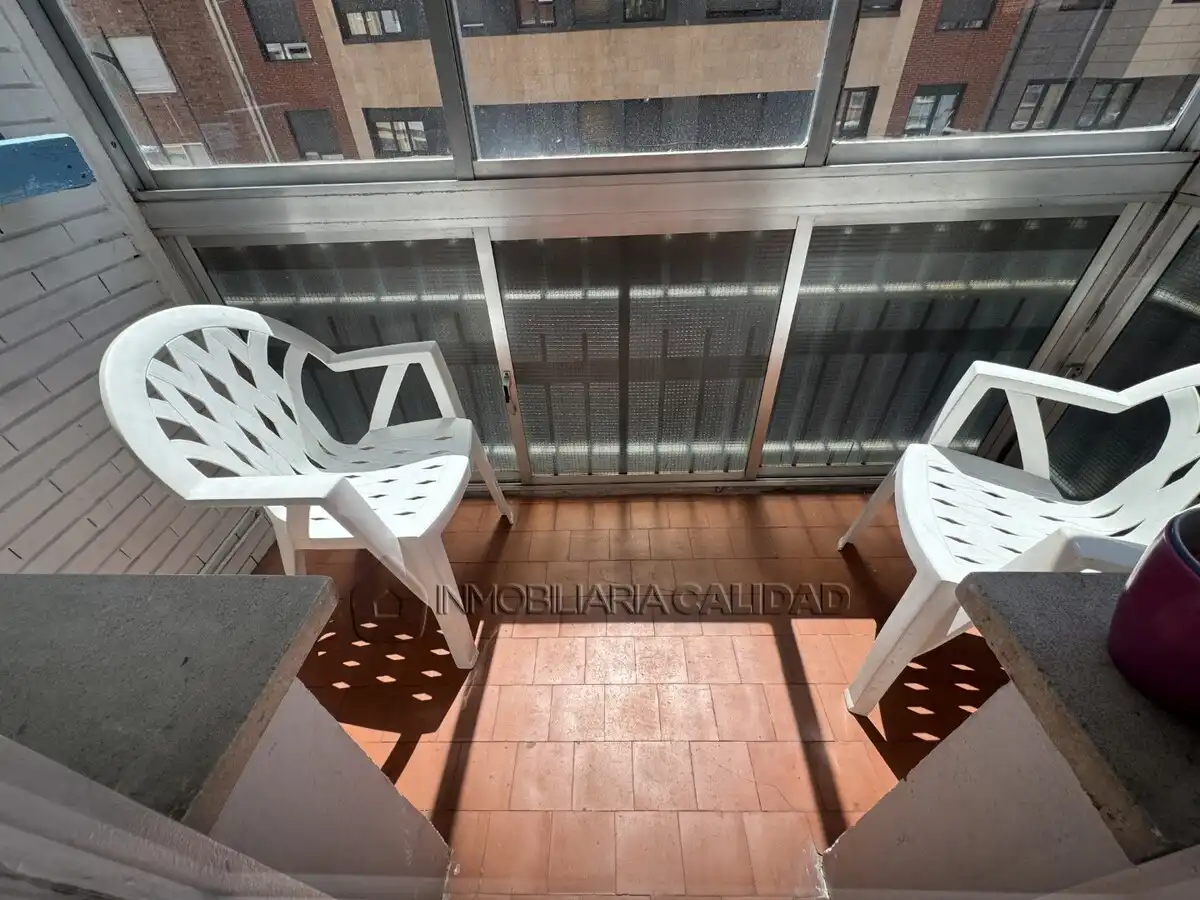 Terraza de Piso de alquiler en Burgos con Calefacción, Terraza y Amueblado