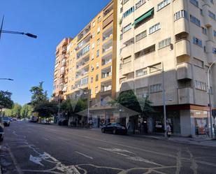 Vista exterior de Pis de lloguer en Badajoz Capital amb Terrassa i Moblat