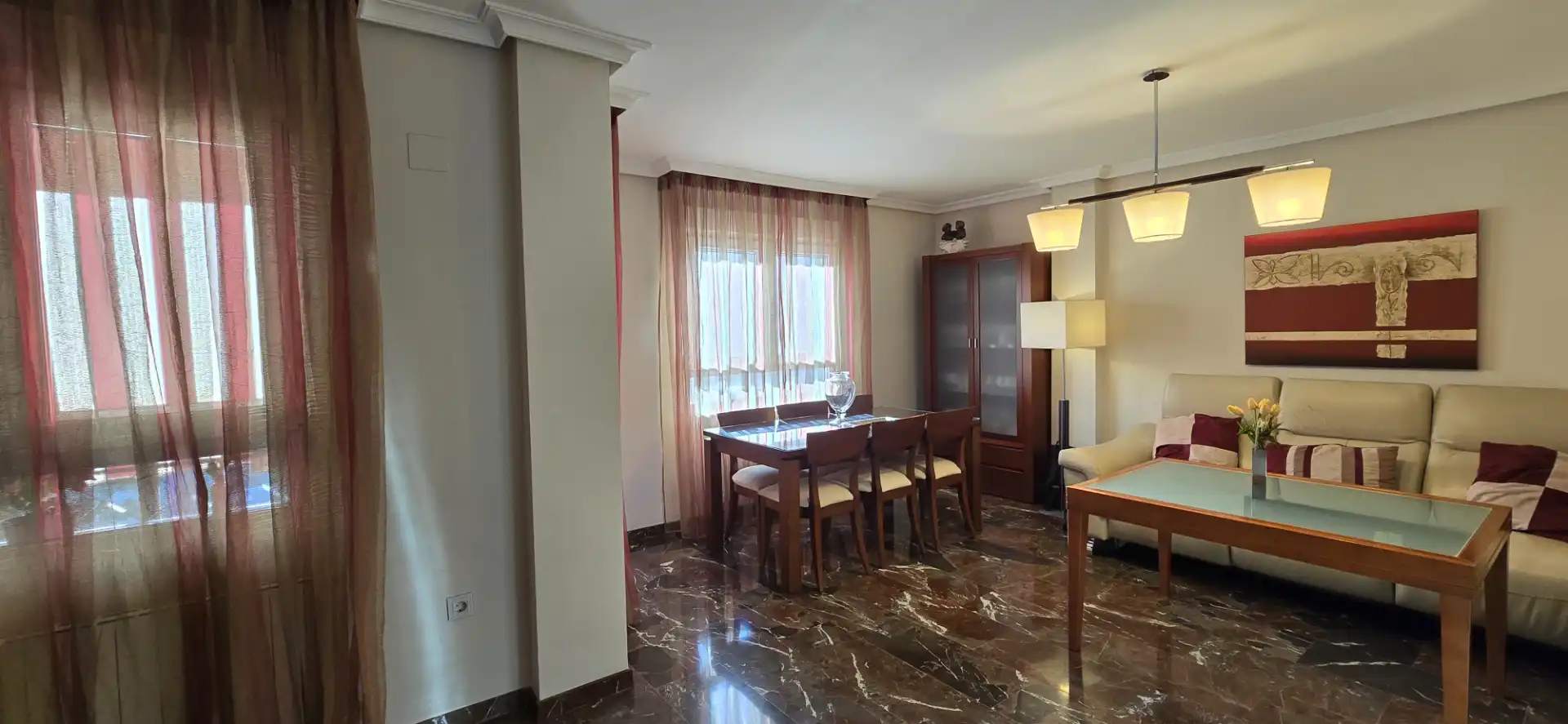 Sala d'estar de Pis en venda en Jaén amb Aire condicionat, Terrassa i Traster