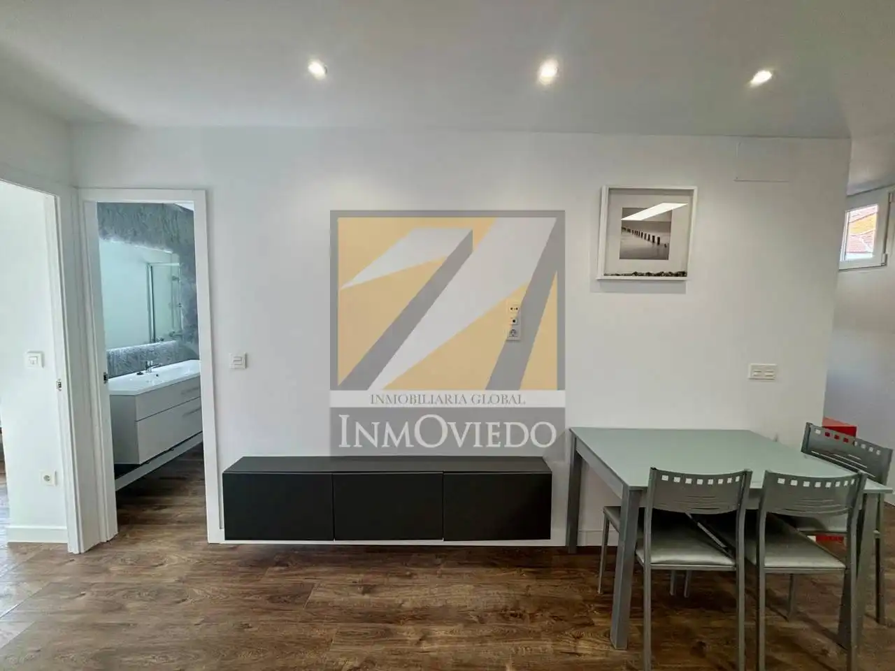 Piso en venta en Calle Ramón y Cajal, La Villa - Bazuelo