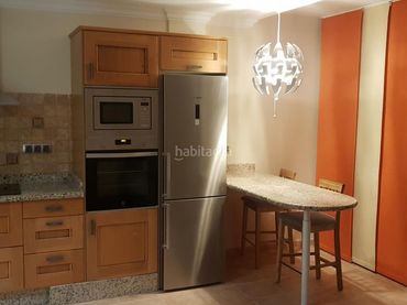 Apartament amb piscina de lloguer a Calle los Jazmines 412