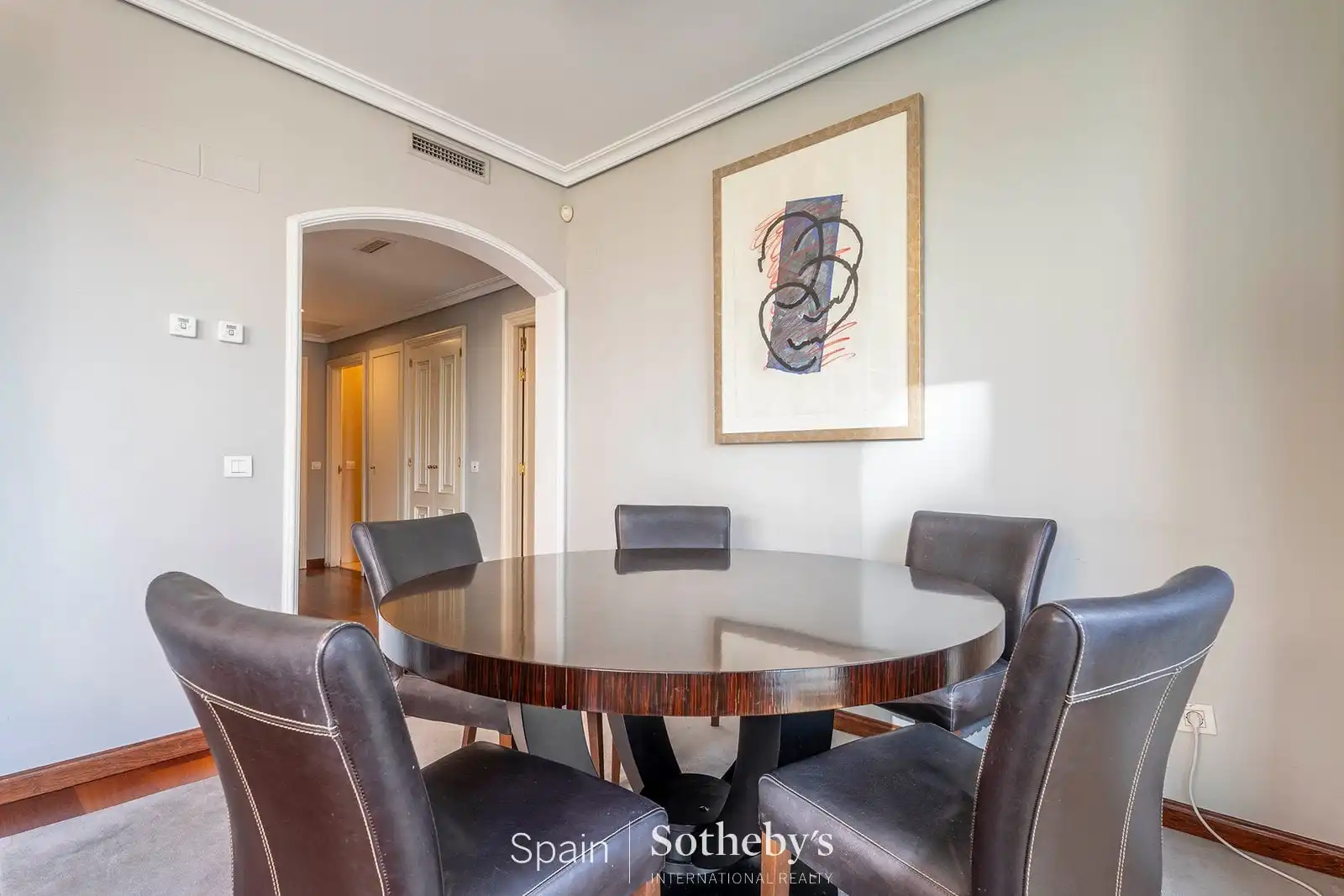 Menjador de Apartament en venda en Madrid amb Aire condicionat, Calefacció i Traster