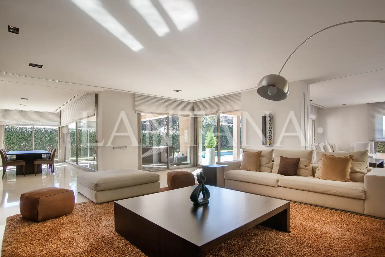 Sala de estar de Casa o chalet en venta en Barcelona con Aire acondicionado, Calefacción y Jardín privado