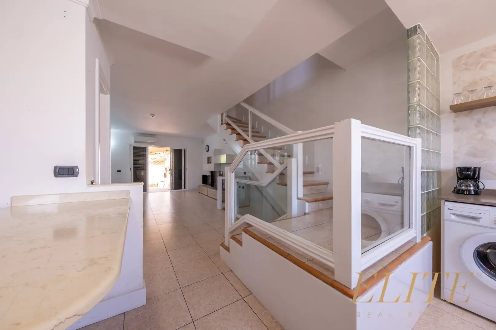 Casa adosada en venda en San Bartolomé de Tirajana amb Aire condicionat, Jardí privat i Terrassa