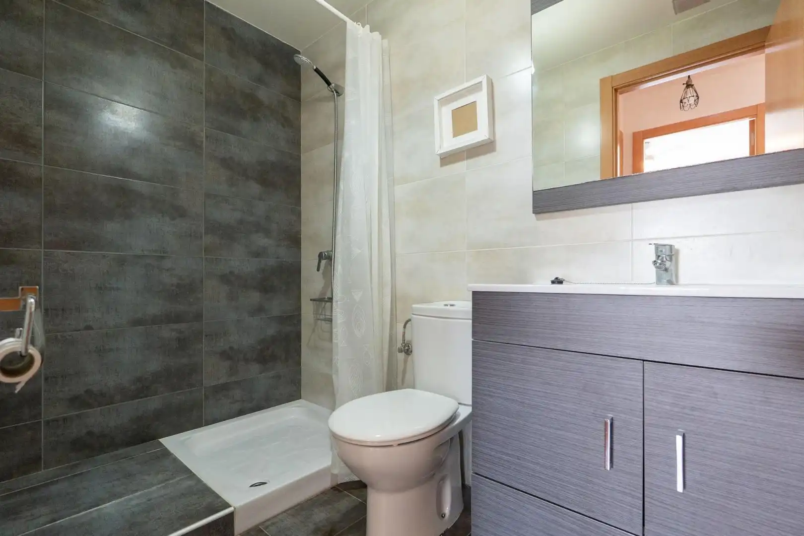 Baño de Piso en venta en Deltebre con Aire acondicionado