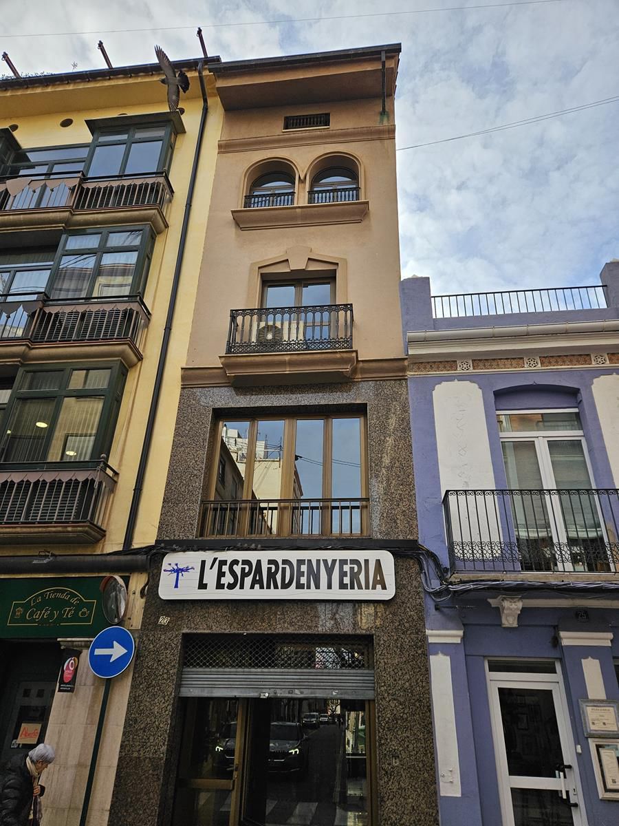 Vista exterior de Casa o xalet en venda en Castellón de la Plana / Castelló de la Plana amb Aire condicionat