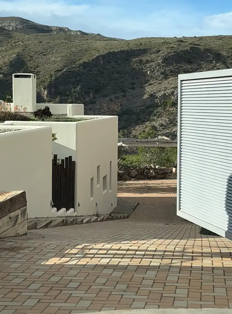 Vista exterior de Casa o xalet en venda en Ròtova amb Aire condicionat, Calefacció i Jardí privat