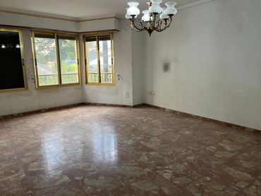 Appartamento con balcone in vendita a Plaza Virgen