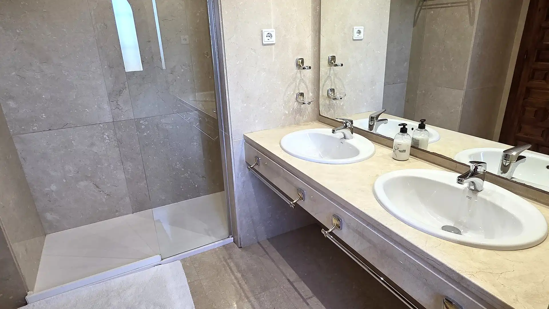 Baño de Casa o chalet en venta en Cartagena con Aire acondicionado, Jardín privado y Terraza