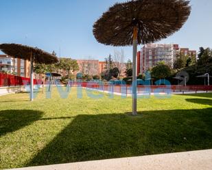 Piscina de Local en venda en  Madrid Capital amb Calefacció