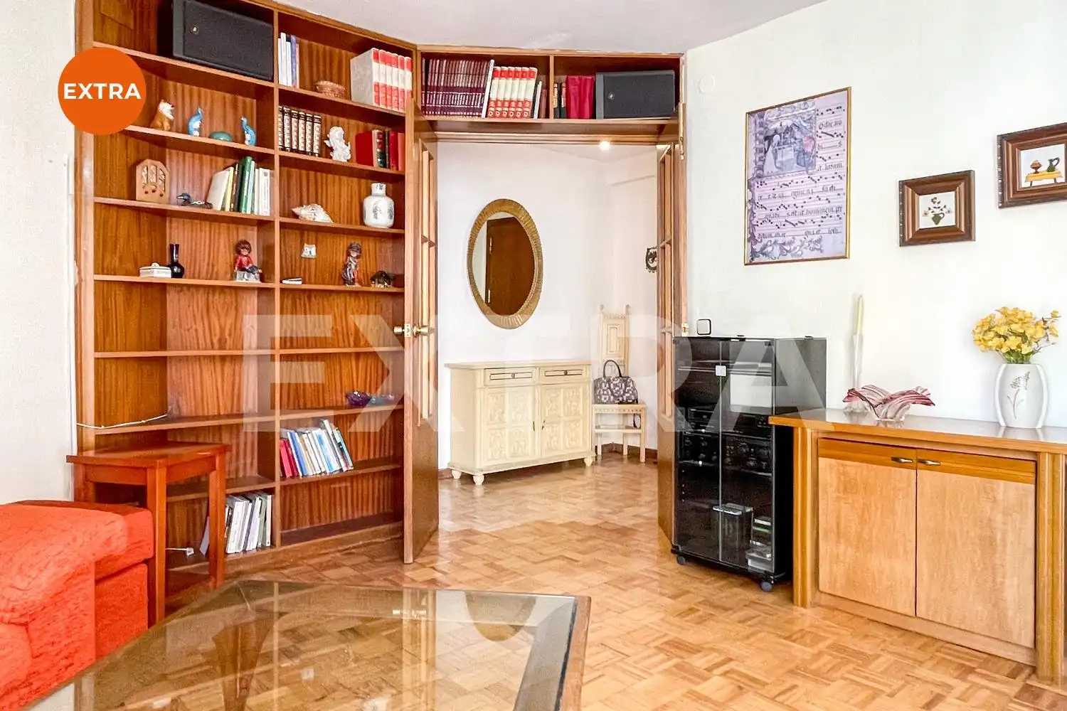 Sala de estar de Piso en venta en Madrid con Calefacción, Parquet y Terraza