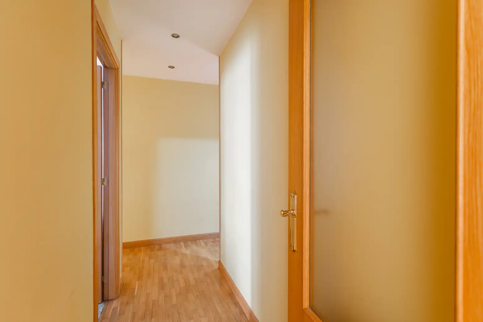 Wohnung zur Miete in  Pamplona / Iruña mit Heizung und Abstellraum