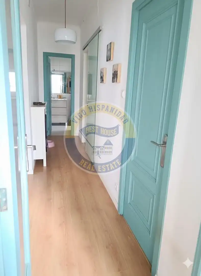 Casa o xalet en venda en Vigo  amb Terrassa i Moblat