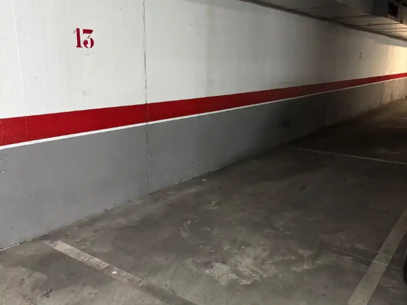 Parkplatz von Garage zur Miete in  Palma de Mallorca