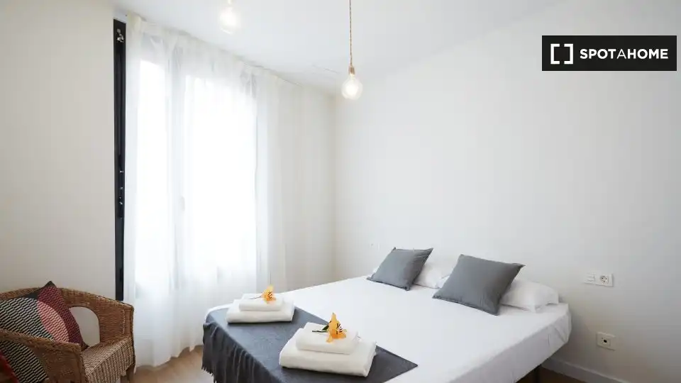 Wohnung zur Miete in El Baix Guinardó