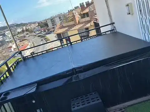Terrassa de Pis en venda en Pineda de Mar amb Aire condicionat, Piscina i Balcó