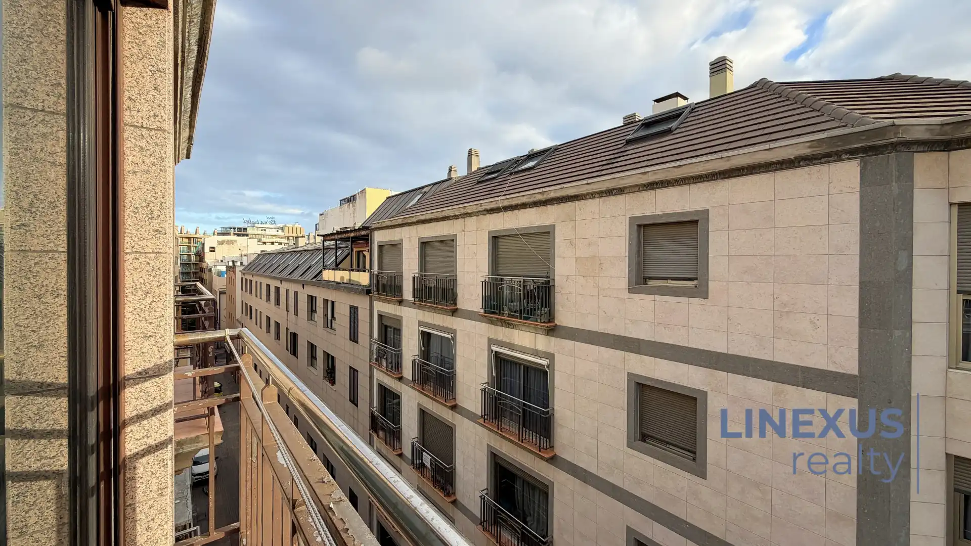 Außenansicht von Maisonette zum Verkauf in Las Palmas de Gran Canaria mit Parkett, Möbliert und Ofen