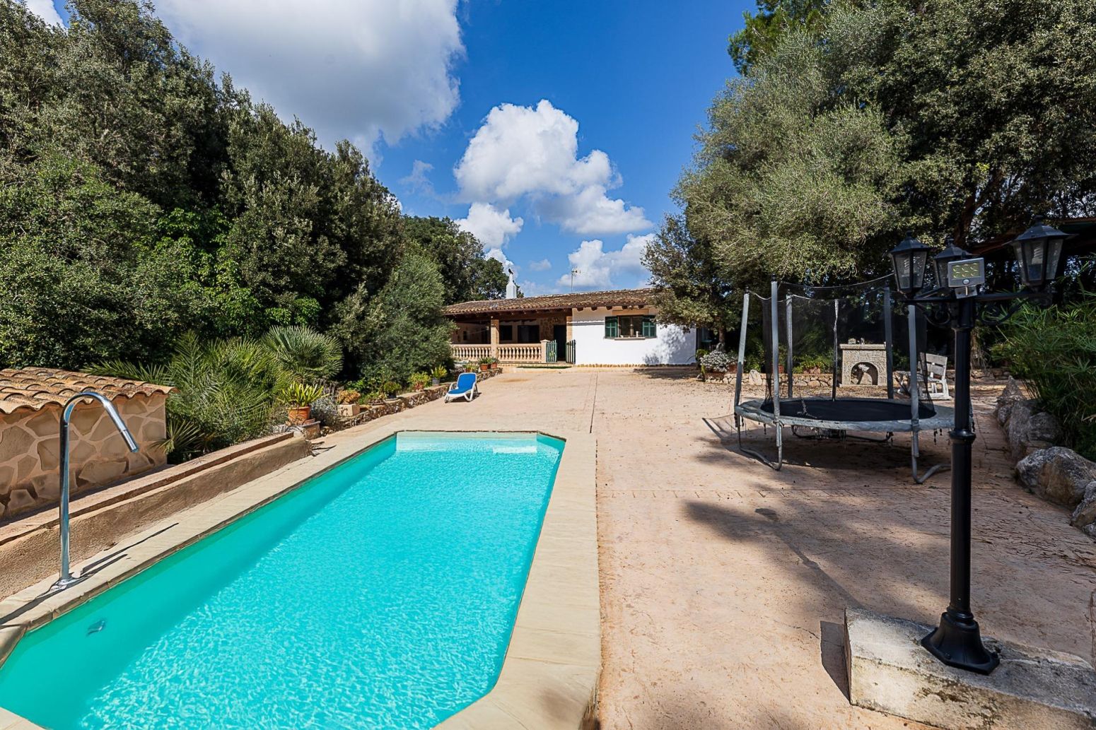 Piscina de Casa o chalet en venta en Capdepera con Aire acondicionado, Parquet y Terraza