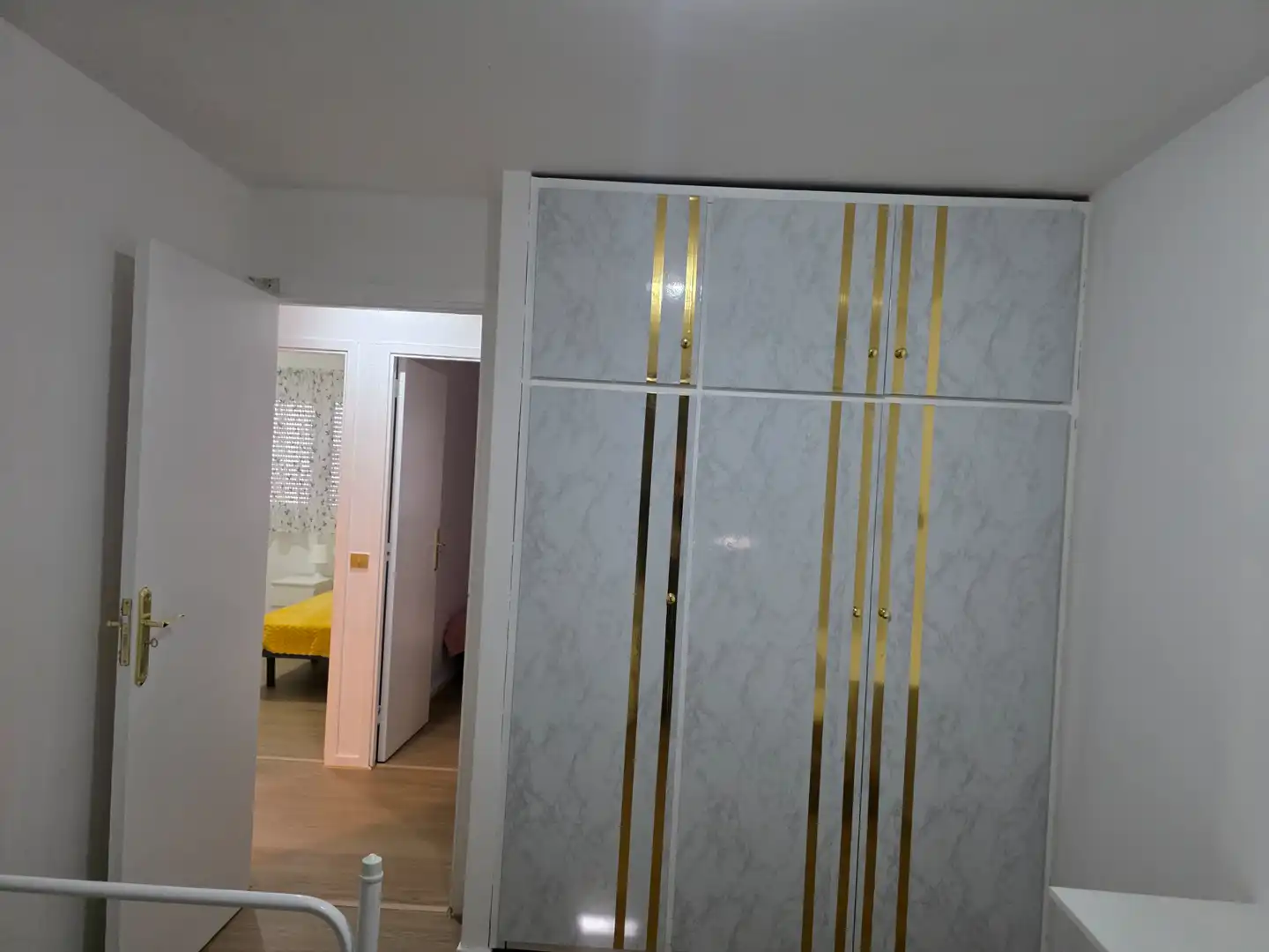 Dormitori de Pis de lloguer en Santa Cruz de Tenerife amb Parquet, Terrassa i Traster