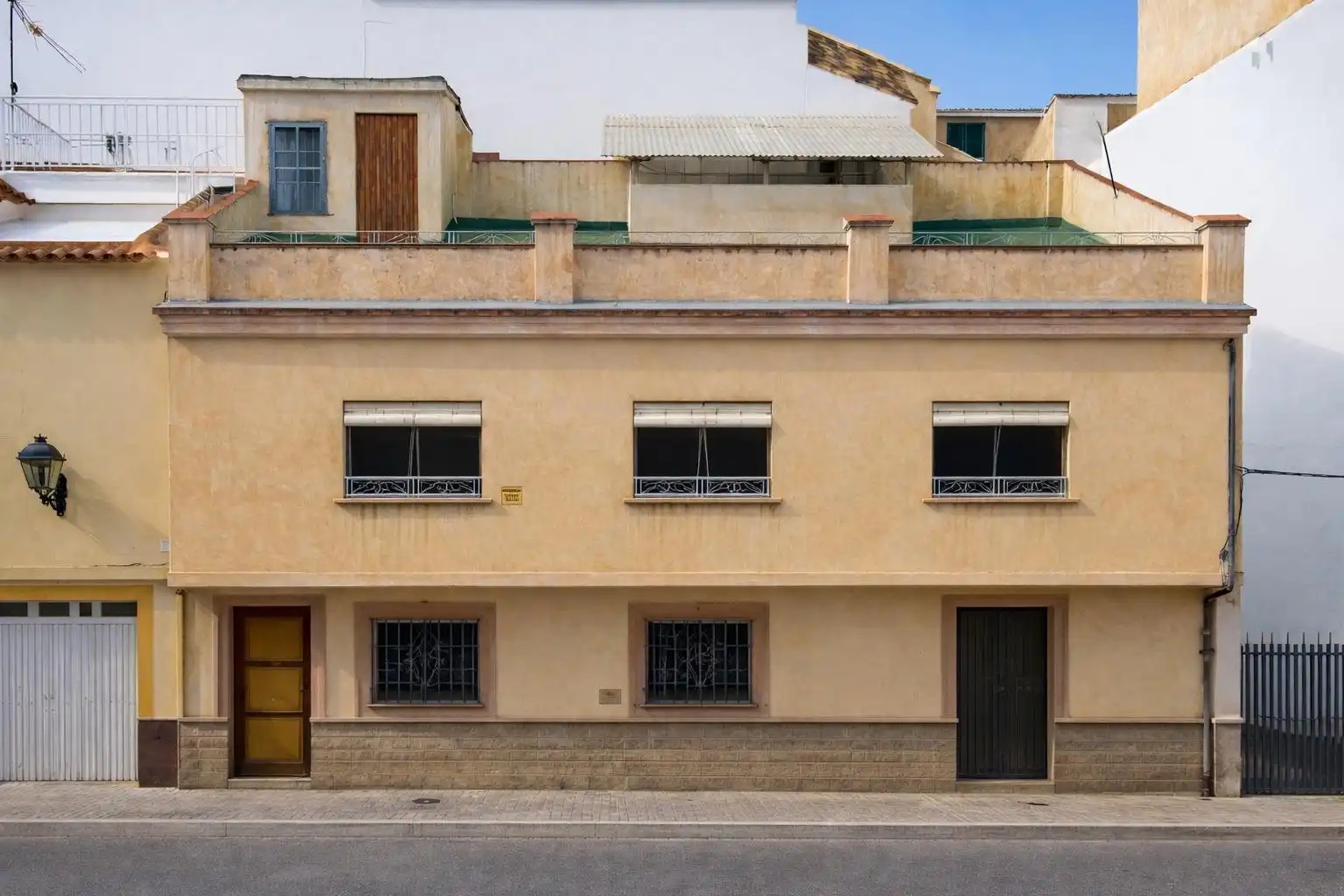 Exterior view of Houses for sale in Berja