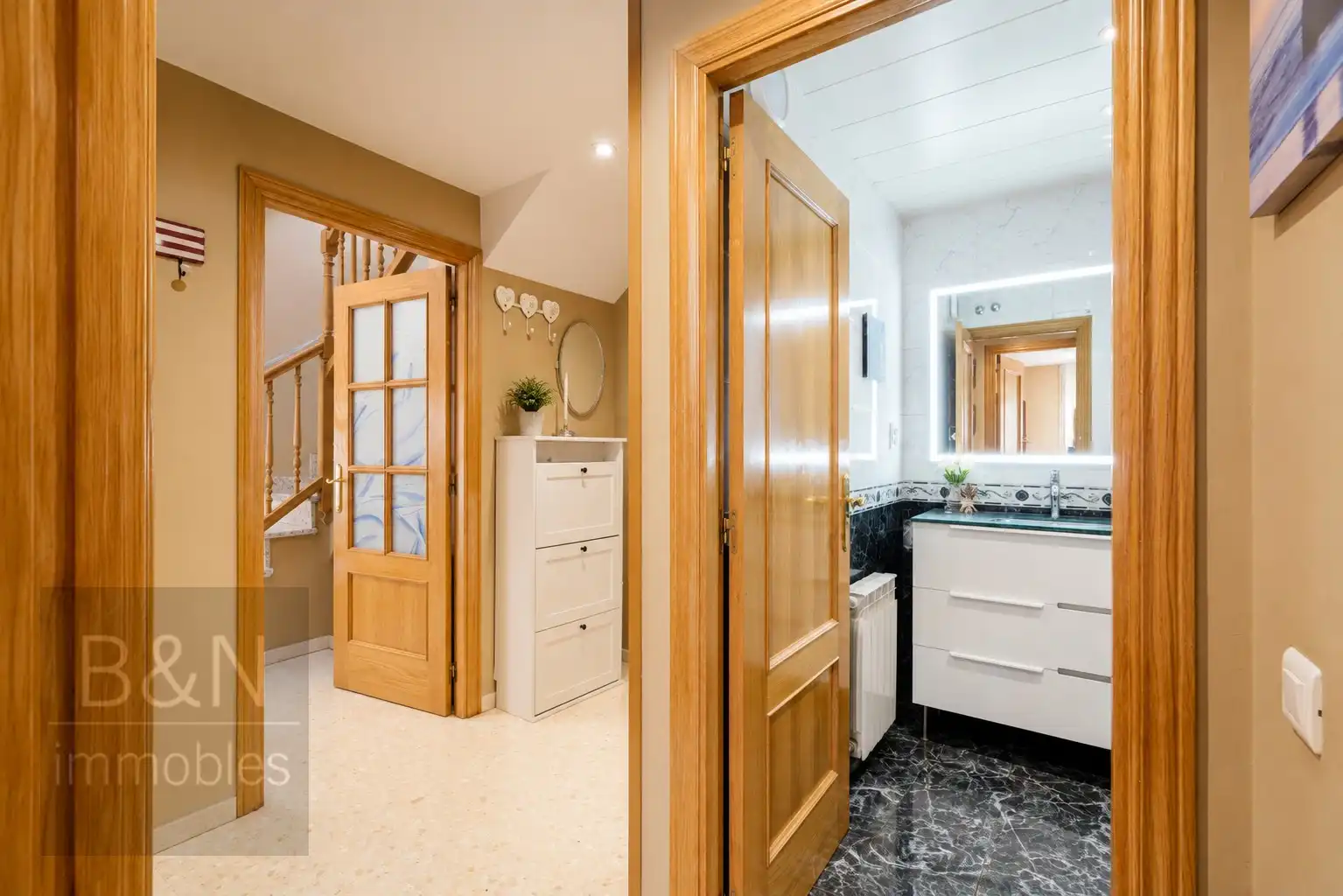 Bathroom of Duplexes for sale in Sabadell  with Air Conditioner, Heating and Terrace