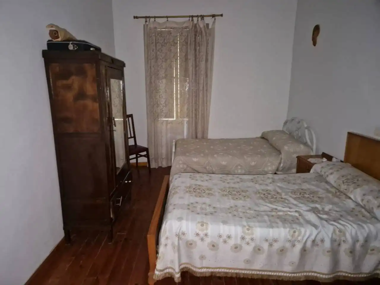 Dormitori de Casa o xalet en venda en Petín