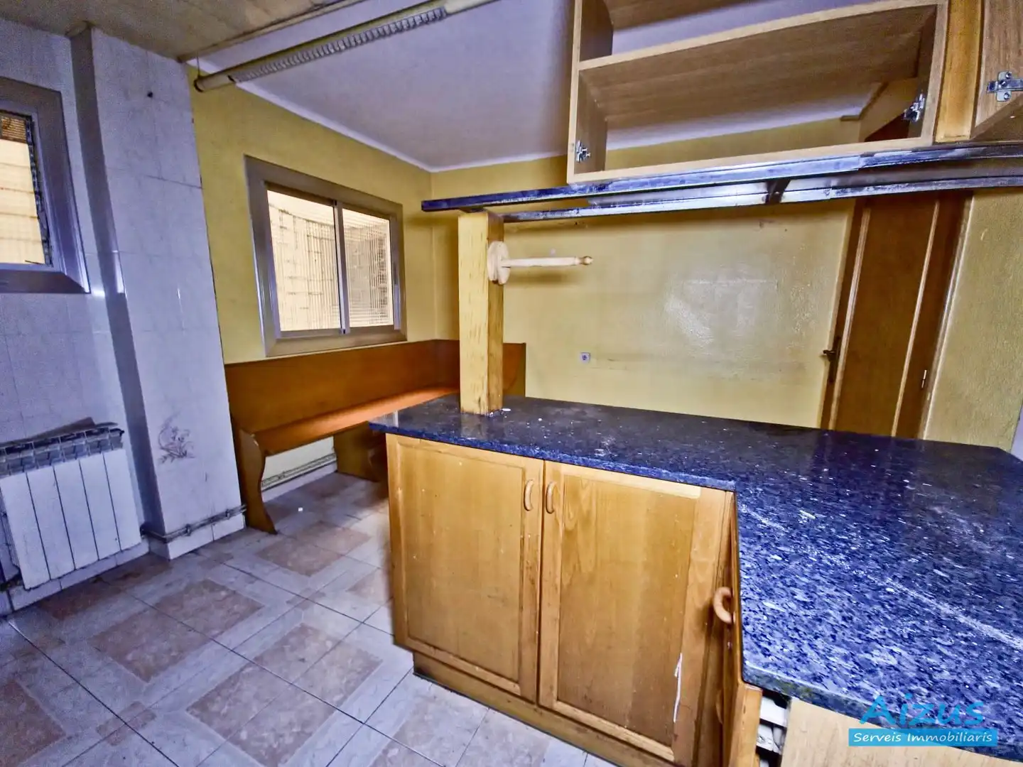 Kitchen of Flat for sale in Ripollet  with Balcony