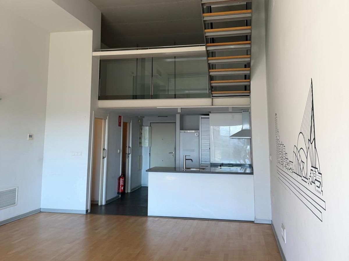 Duplex to rent in Calle de la Cruz Roja, Vara de Quart