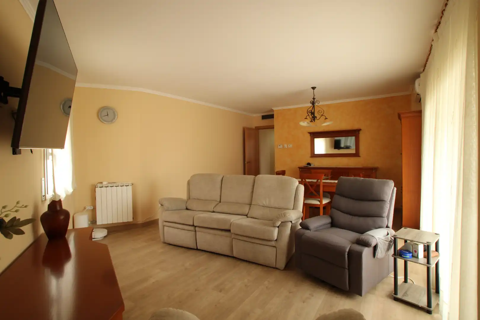 Sala d'estar de Pis en venda en Mataró amb Aire condicionat, Calefacció i Parquet