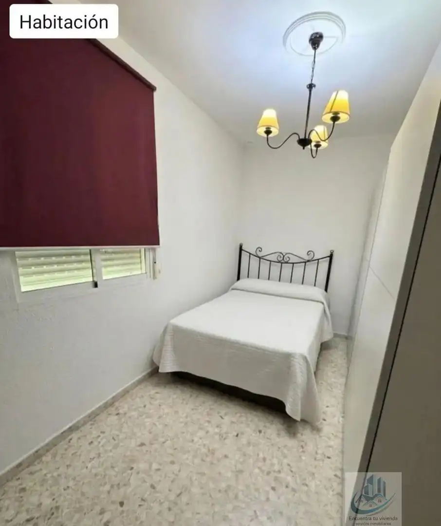 Chalet con piscina en venta en Los Gallos, imagen 9