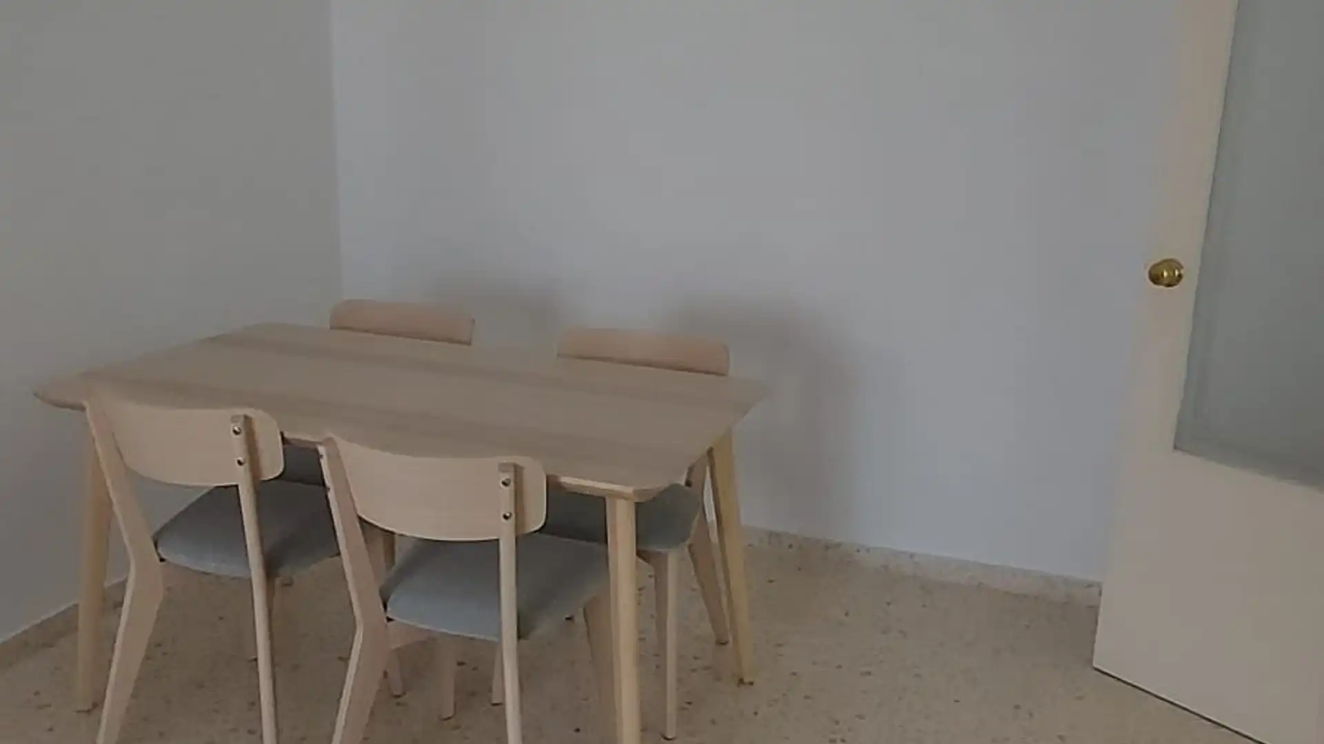 Comedor de Piso de alquiler en La Rinconada con Aire acondicionado, Calefacción y Terraza