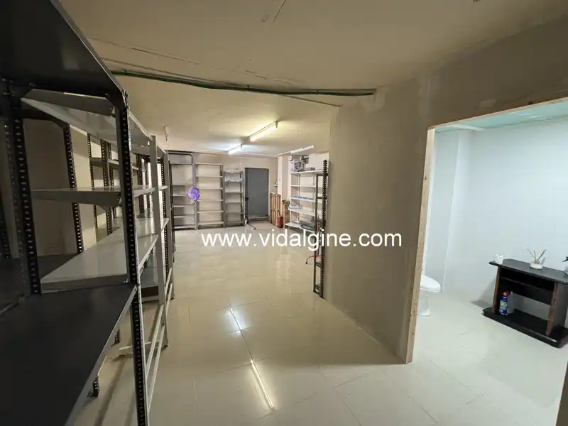 Local comercial en venda a Carrer de Sant Lluís, imagen 11