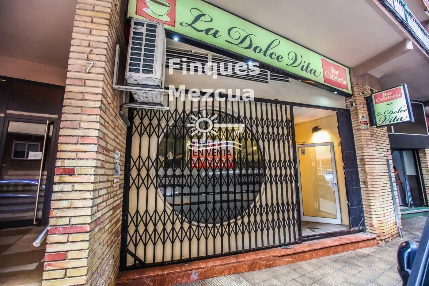 Local en venta en Calafell con Aire acondicionado, Terraza y Amueblado